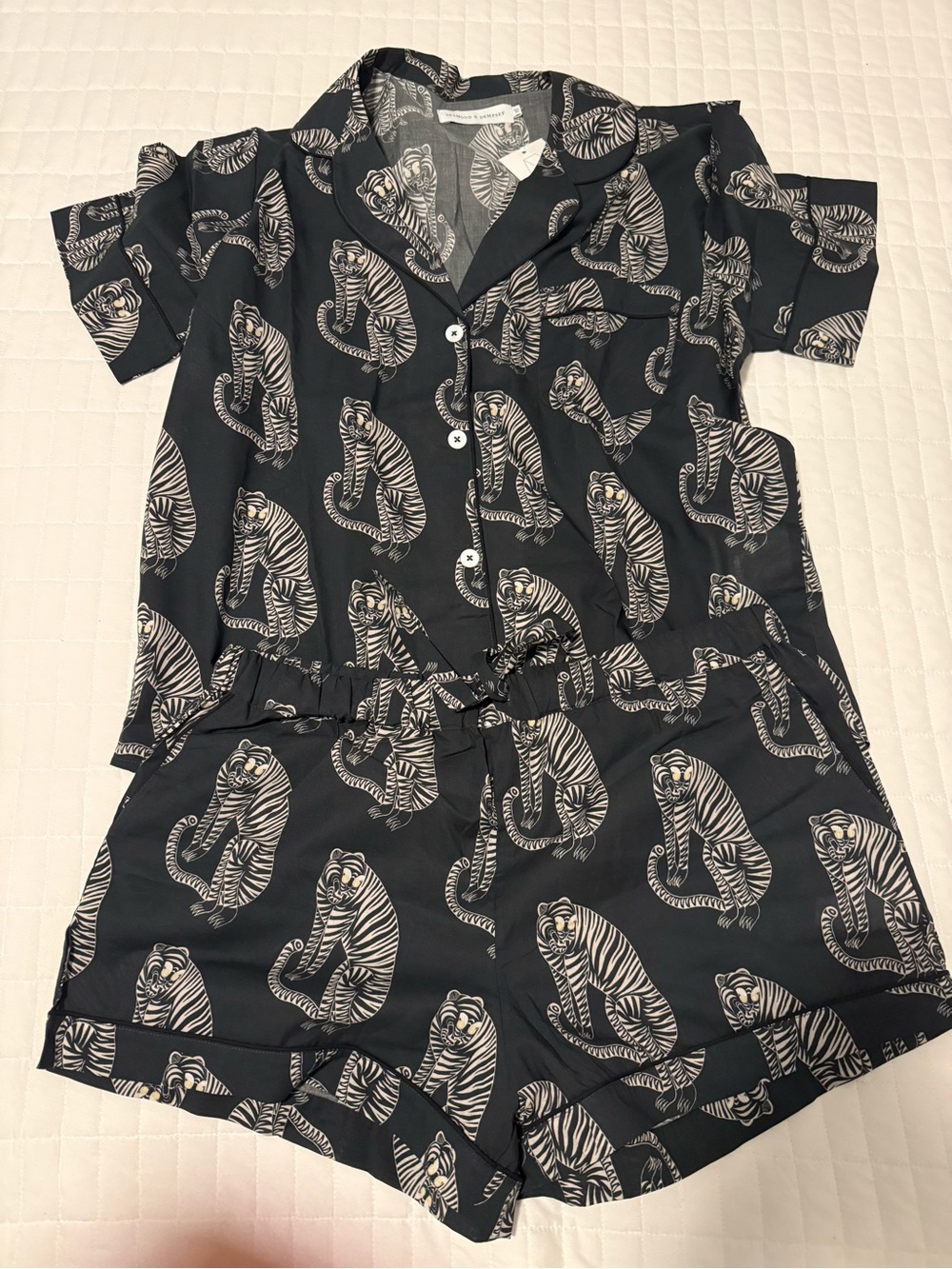 Desmond & Dempsey Tiger Print Short Pajama Set - Black XL Women’s Sleepwear NWT
